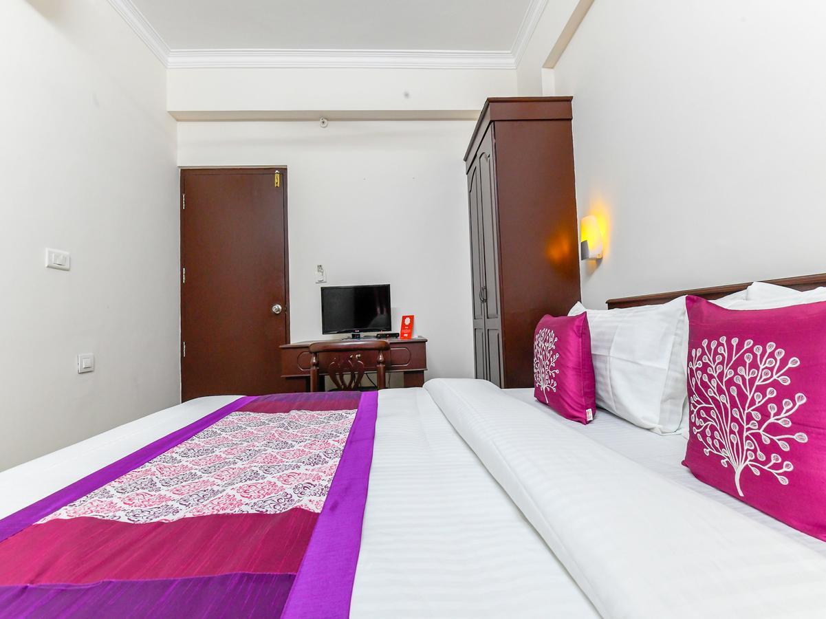 Oyo 11309 Hotel Green Land Residency Kochi エクステリア 写真