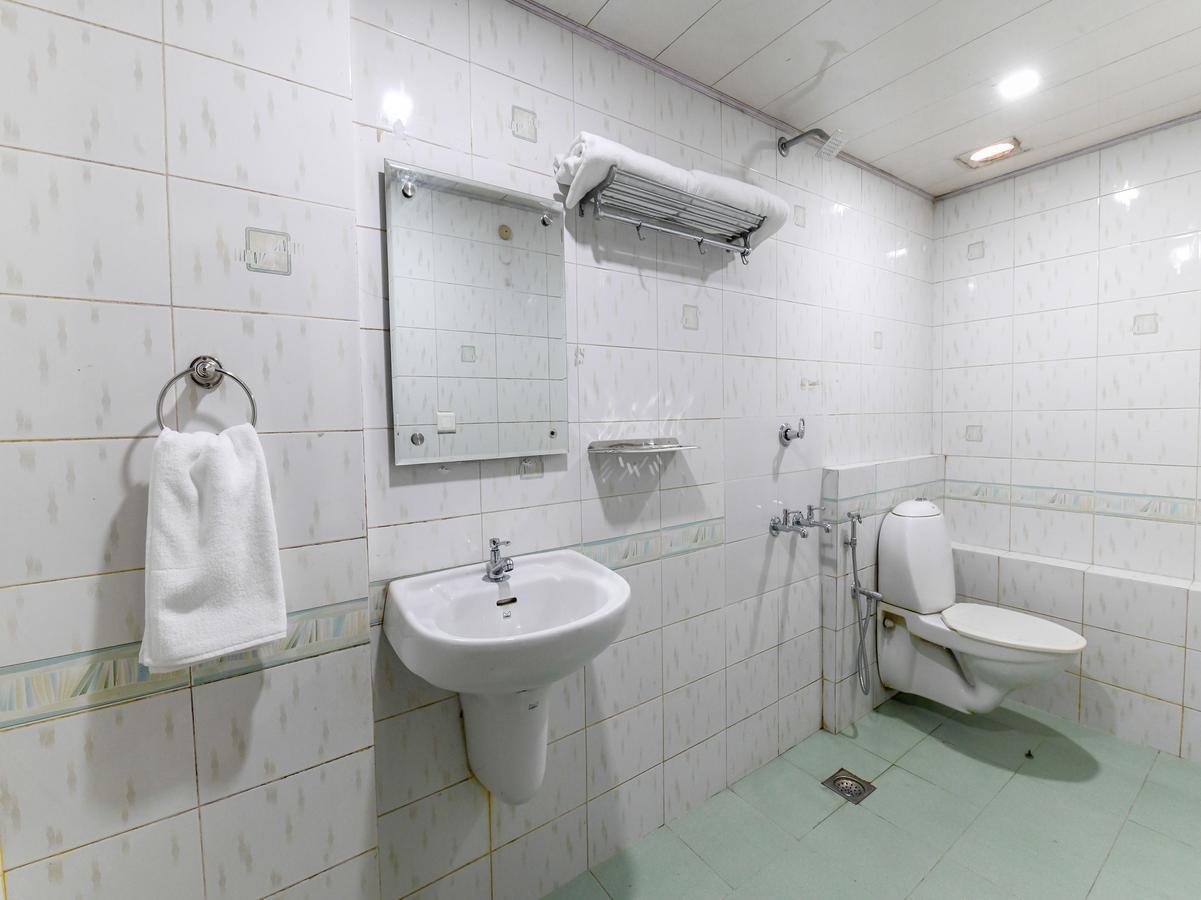 Oyo 11309 Hotel Green Land Residency Kochi エクステリア 写真