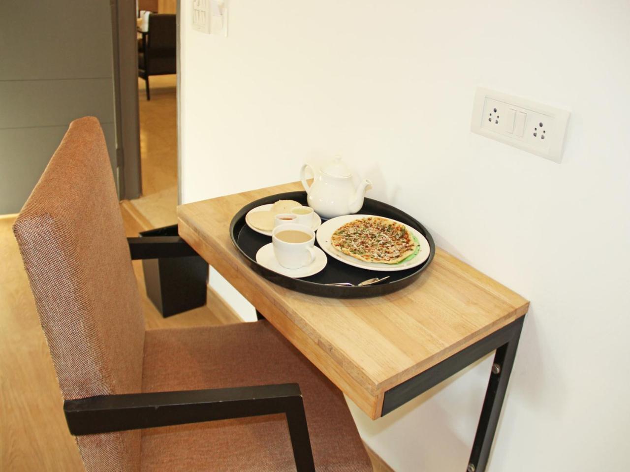 Oyo 11309 Hotel Green Land Residency Kochi エクステリア 写真